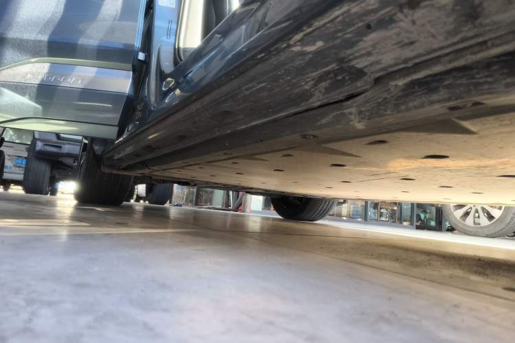 Used Audi Q4 e-tron 2023 50 e-tron quattro Creation Edition Right Side Sill