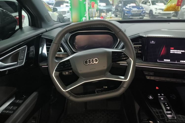 Used Audi Q4 e-tron 2023 40 e-tron Creation Edition Midnight Steering Wheel