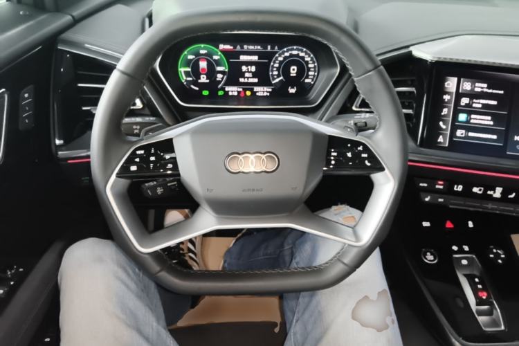 Used Audi Q4 e-tron 2023 40 e-tron Creation Edition Midnight Steering Wheel