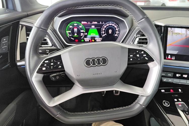 Used Audi Q4 e-tron 2023 40 e-tron Boundary Edition Steering Wheel