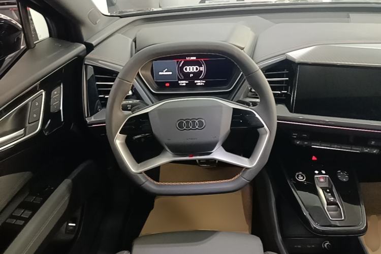 Used Audi Q4 e-tron 2023 40 e-tron Creation Edition Midnight Steering Wheel