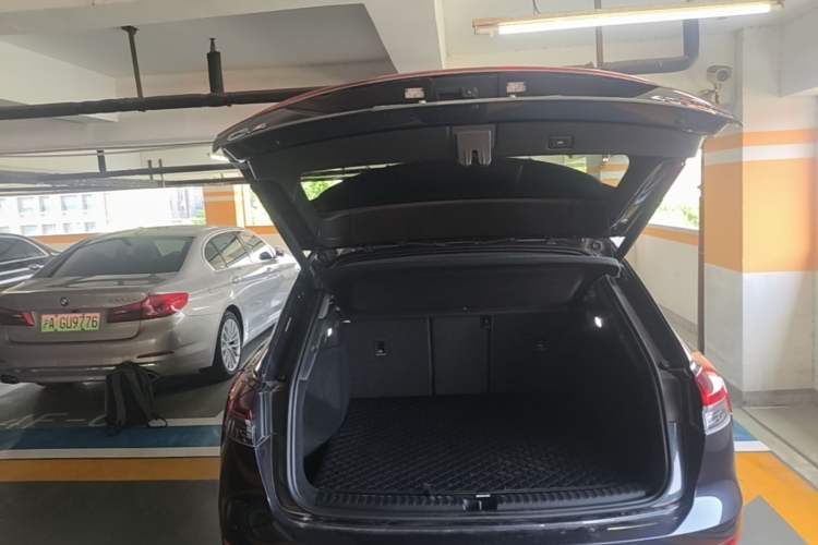 Used Audi Q4 e-tron 2023 40 e-tron Adventure Edition Trunk