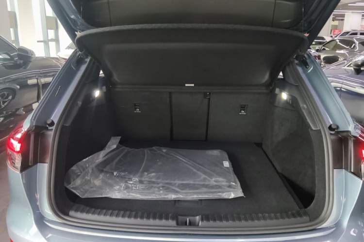 Used Audi Q4 e-tron 2023 40 e-tron Creation Edition Midnight Trunk