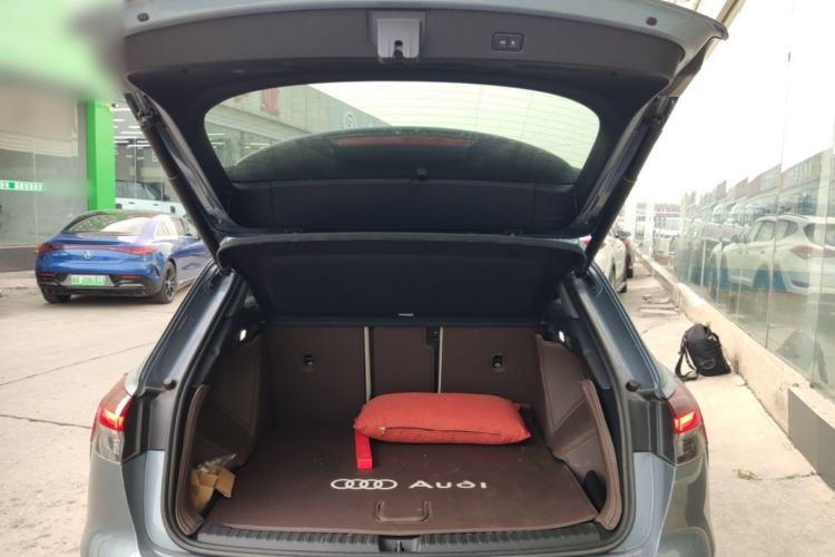 Used Audi Q4 e-tron 2023 40 e-tron Creation Edition Midnight Trunk