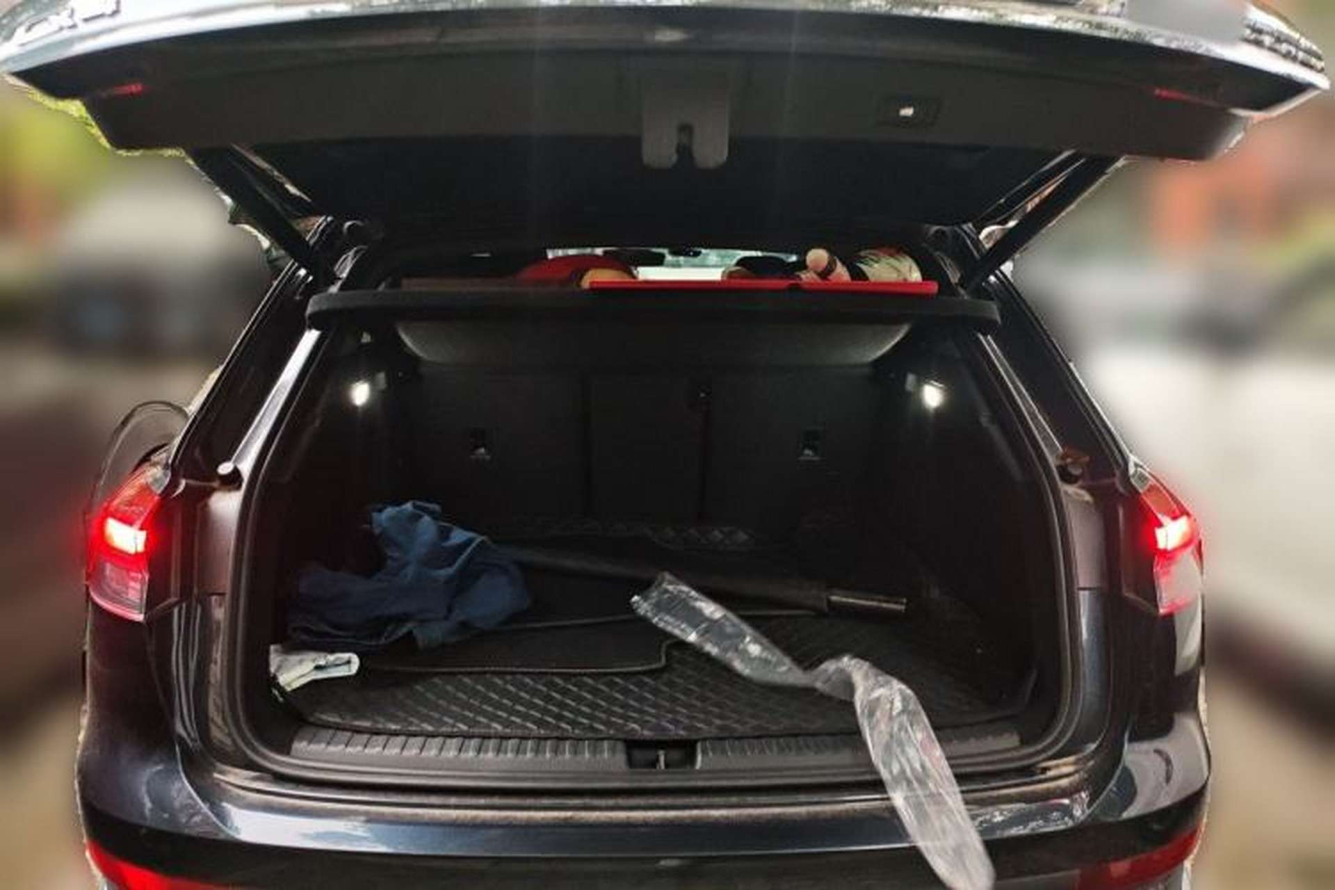 Used Audi Q4 e-tron 2023 40 e-tron Adventure Edition Trunk