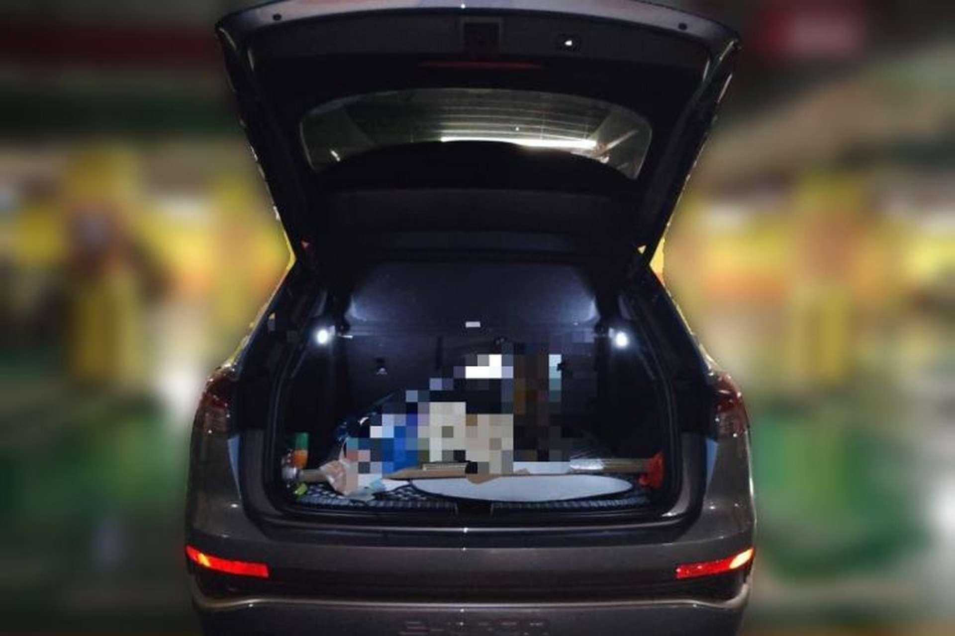 Used Audi Q4 e-tron 2023 40 e-tron Adventure Edition Trunk