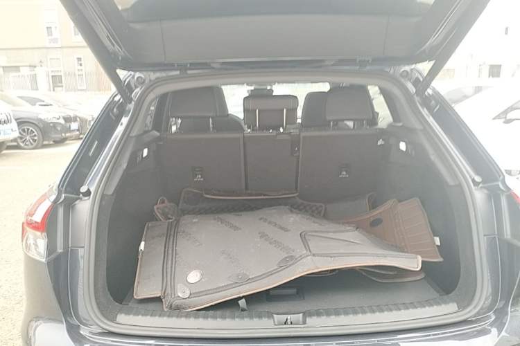 Used Audi Q4 e-tron 2023 40 e-tron Adventure Edition Trunk