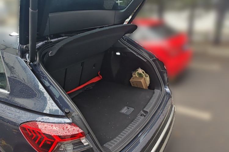 Used Audi Q4 e-tron 2023 40 e-tron Adventure Edition Trunk