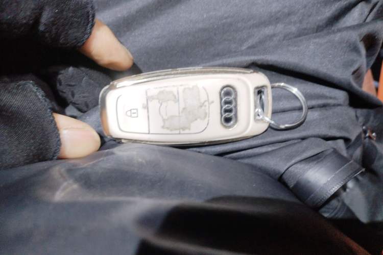 Used Audi Q4 e-tron 2023 50 e-tron quattro Visionary Edition Vehicle Key