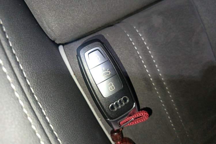 Used Audi Q4 e-tron 2023 50 e-tron quattro Visionary Edition Vehicle Key