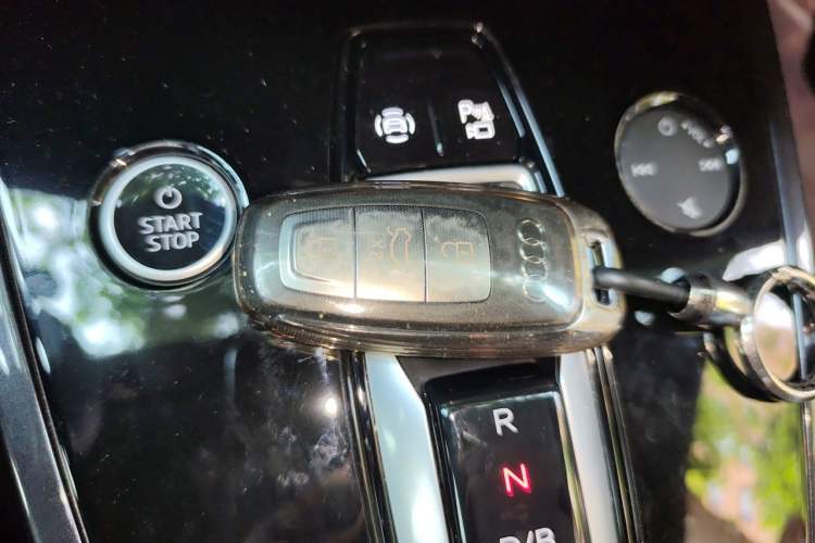Used Audi Q4 e-tron 2023 40 e-tron Boundary Edition Vehicle Key