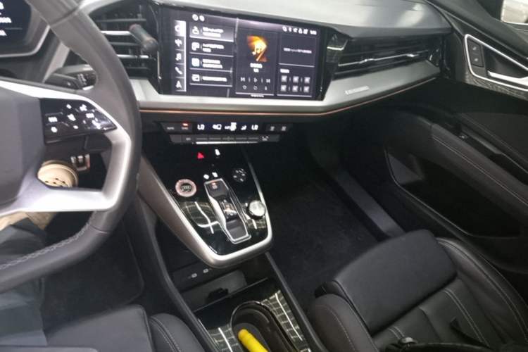 Used Audi Q4 e-tron 2023 40 e-tron Adventure Edition Audio And AC Panel