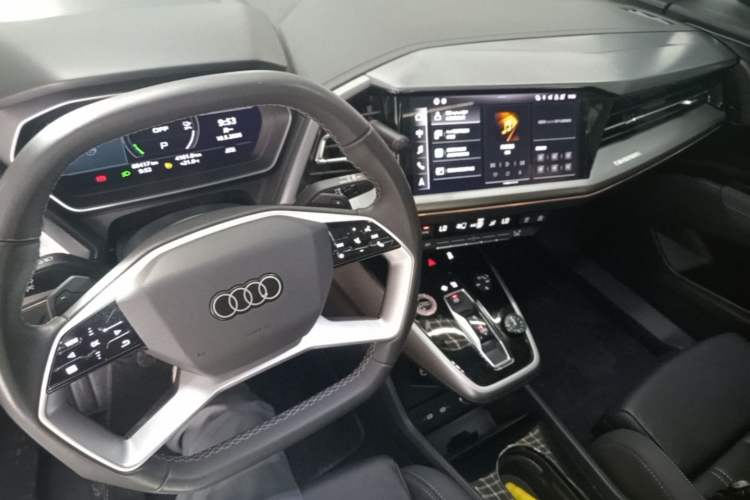 Used Audi Q4 e-tron 2023 40 e-tron Adventure Edition Center Console