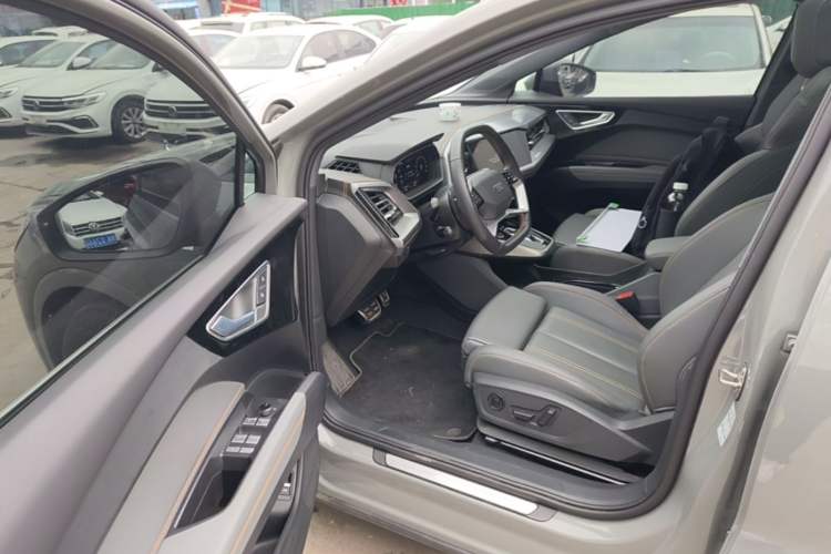 Used Audi Q4 e-tron 2023 40 e-tron Adventure Edition Driver Seat