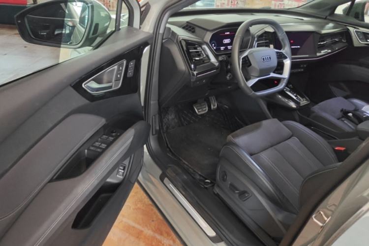 Used Audi Q4 e-tron 2023 40 e-tron Boundary Edition Driver Seat