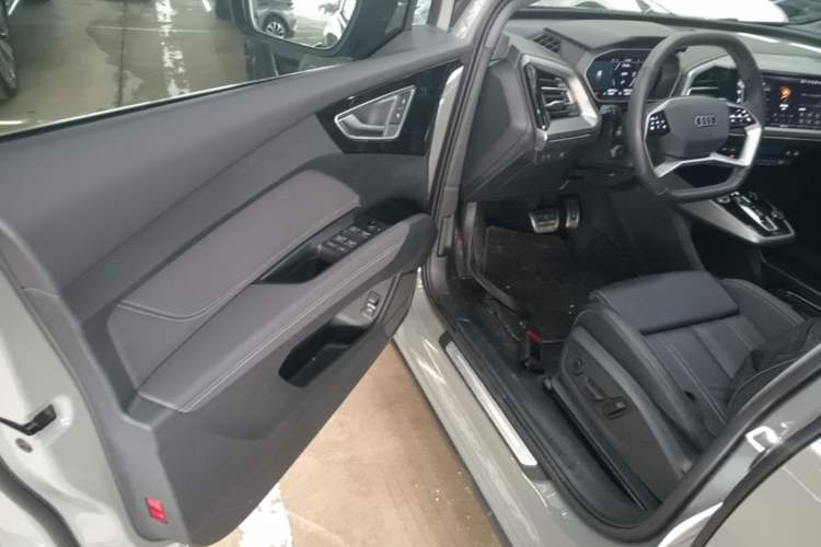 Used Audi Q4 e-tron 2023 40 e-tron Adventure Edition Driver Seat