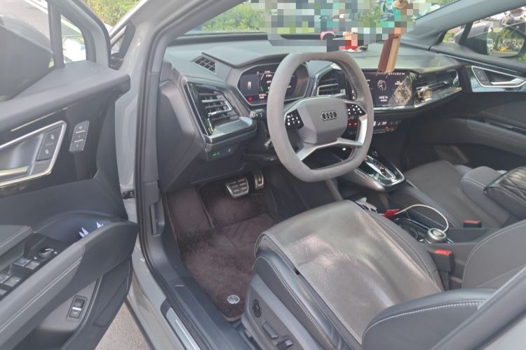 Used Audi Q4 e-tron 2023 40 e-tron Boundary Edition Driver Seat
