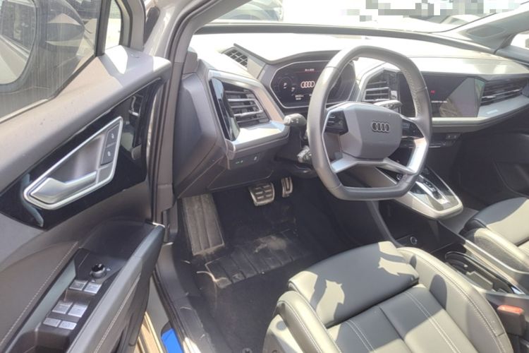 Used Audi Q4 e-tron 2023 40 e-tron Adventure Edition Driver Seat