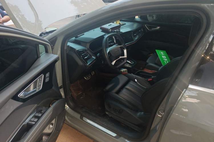 Used Audi Q4 e-tron 2023 40 e-tron Boundary Edition Driver Seat