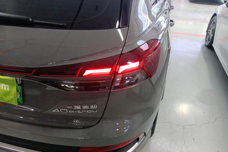 Used Audi Q4 e-tron 2023 40 e-tron Boundary Edition Exterior 6