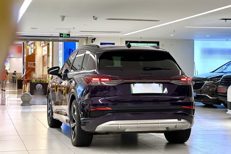 Used Audi Q4 e-tron 2023 50 e-tron quattro Visionary Edition Exterior 6