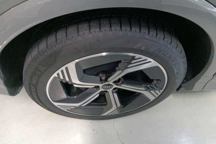 Used Audi Q4 e-tron 2023 40 e-tron Boundary Edition Exterior 8