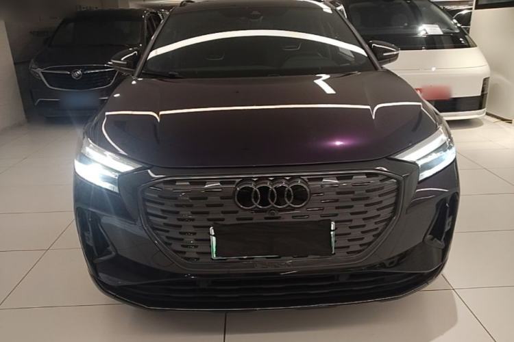Used Audi Q4 e-tron 2023 50 e-tron quattro Visionary Edition Front
