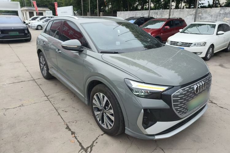 Used Audi Q4 e-tron 2023 40 e-tron Adventure Edition Front Right 45 Deg