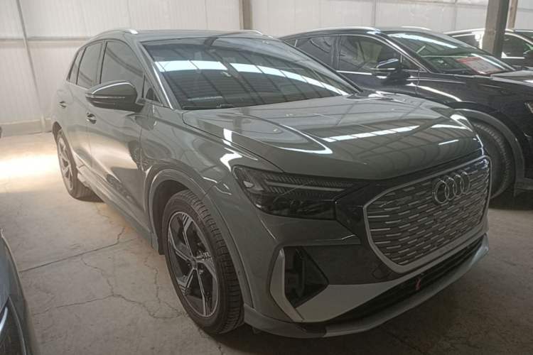Used Audi Q4 e-tron 2023 40 e-tron Boundary Edition Front Right 45 Deg