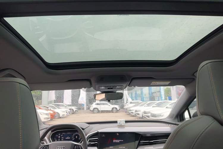 Used Audi Q4 e-tron 2023 40 e-tron Adventure Edition Headliner