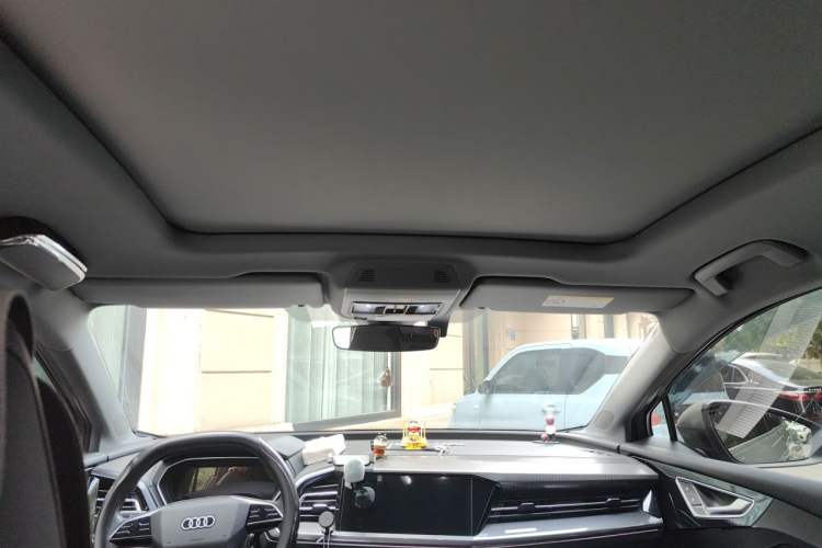 Used Audi Q4 e-tron 2023 40 e-tron Boundary Edition Headliner