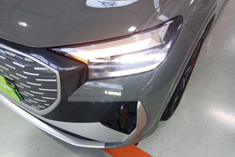 Used Audi Q4 e-tron 2023 40 e-tron Boundary Edition Left Front Headlight