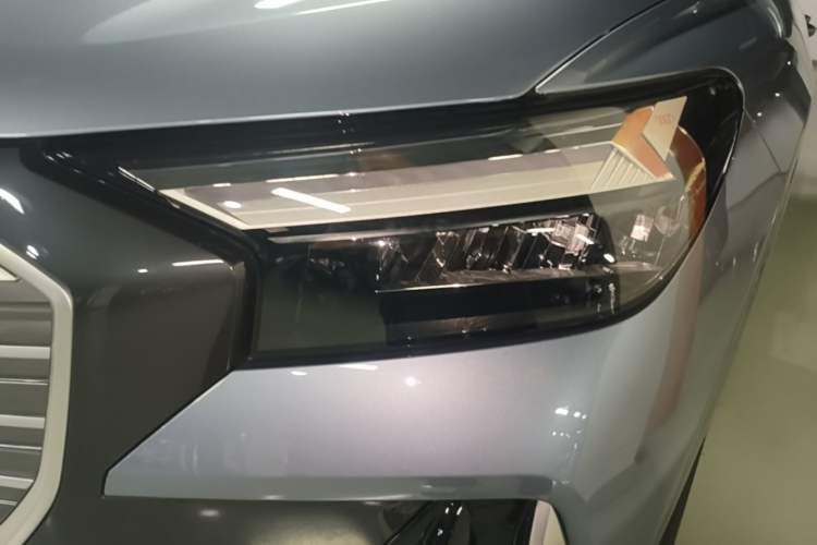 Used Audi Q4 e-tron 2023 50 e-tron quattro Visionary Edition Left Front Headlight