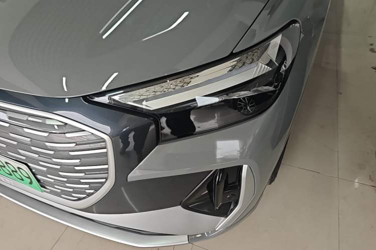 Used Audi Q4 e-tron 2023 40 e-tron Boundary Edition Left Front Headlight