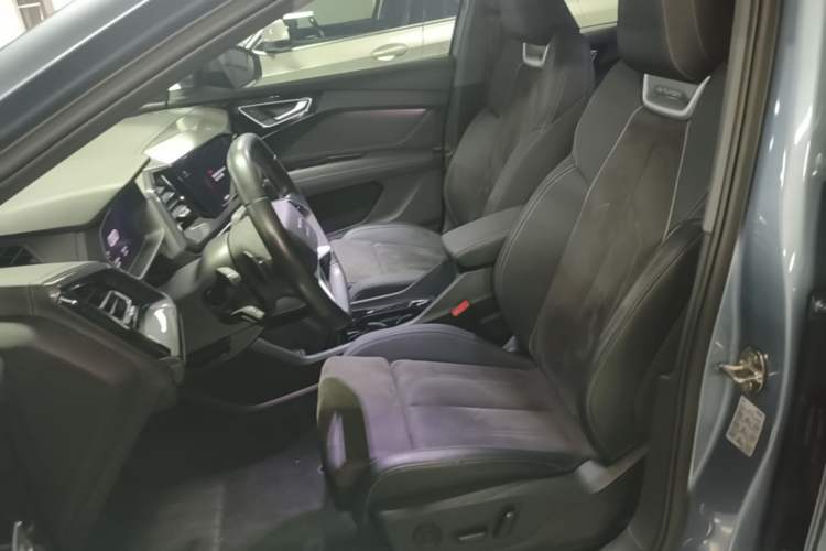 Used Audi Q4 e-tron 2023 50 e-tron quattro Visionary Edition Left Front Seat