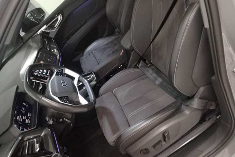 Used Audi Q4 e-tron 2023 50 e-tron quattro Visionary Edition Left Front Seat