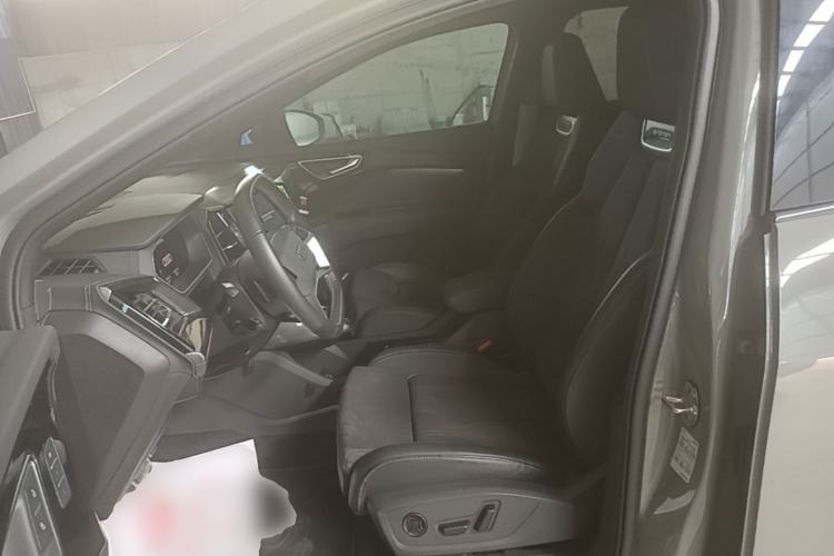 Used Audi Q4 e-tron 2023 40 e-tron Boundary Edition Left Front Seat