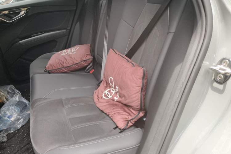 Used Audi Q4 e-tron 2023 50 e-tron quattro Visionary Edition Left Rear Seat