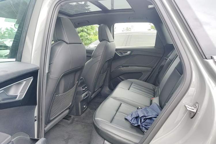 Used Audi Q4 e-tron 2023 40 e-tron Adventure Edition Left Rear Seat