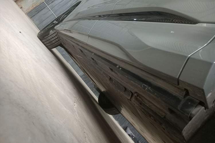 Used Audi Q4 e-tron 2023 40 e-tron Boundary Edition Left Side Sill