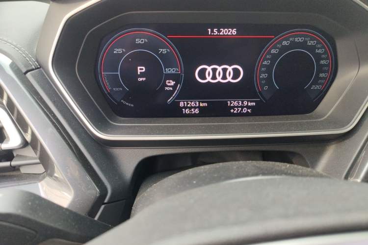 Used Audi Q4 e-tron 2023 40 e-tron Creation Edition Midnight Odometer Close Up