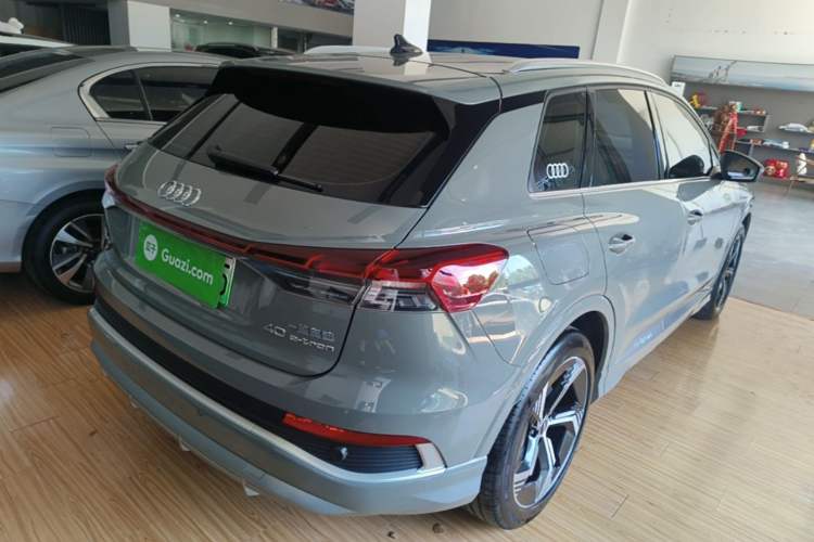 Used Audi Q4 e-tron 2023 40 e-tron Boundary Edition Rear Right 45 Deg