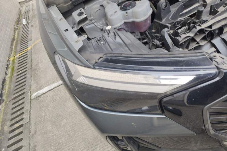 Used Audi Q4 e-tron 2023 40 e-tron Creation Edition Midnight Right Front Headlight
