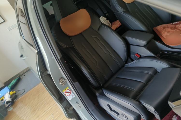 Used Audi Q4 e-tron 2023 40 e-tron Boundary Edition Right Front Seat