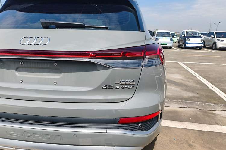Used Audi Q4 e-tron 2023 40 e-tron Boundary Edition Right Rear Taillight