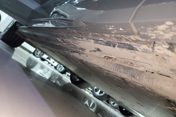 Used Audi Q4 e-tron 2023 40 e-tron Boundary Edition Right Side Sill