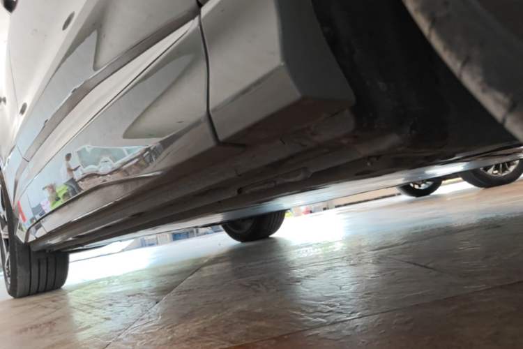 Used Audi Q4 e-tron 2023 40 e-tron Boundary Edition Right Side Sill