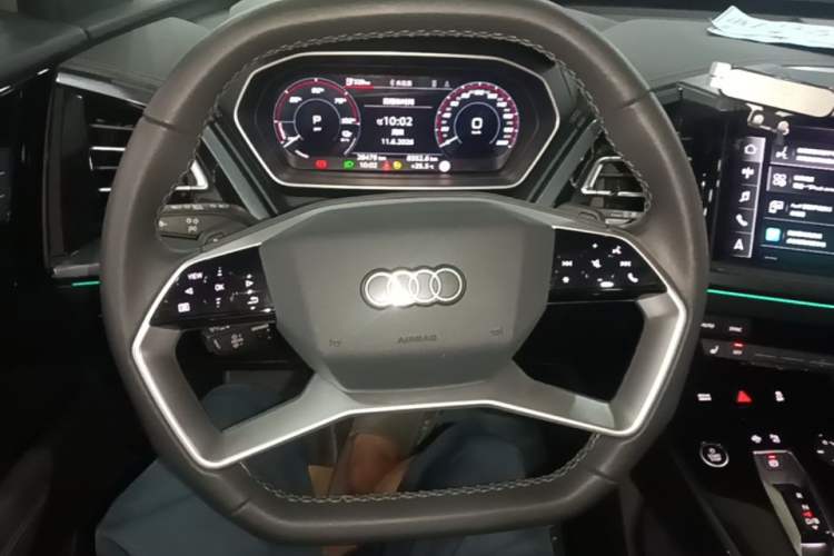 Used Audi Q4 e-tron 2023 40 e-tron Creation Edition Midnight Steering Wheel
