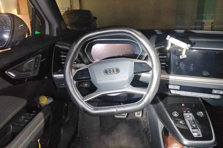 Used Audi Q4 e-tron 2023 40 e-tron Adventure Edition Steering Wheel