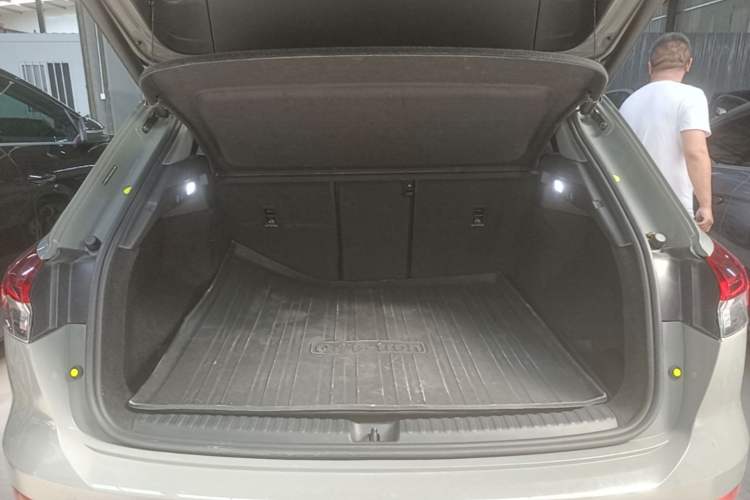 Used Audi Q4 e-tron 2023 40 e-tron Boundary Edition Trunk